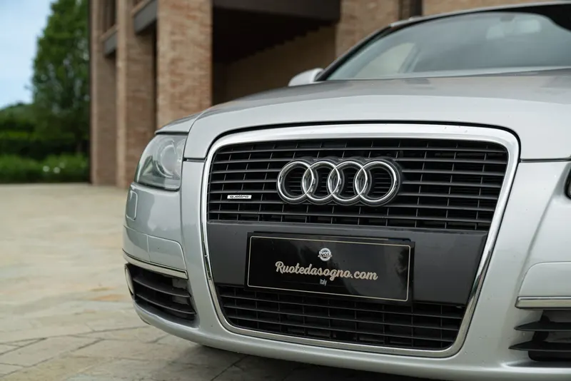 Audi A6 V6 2.7 21