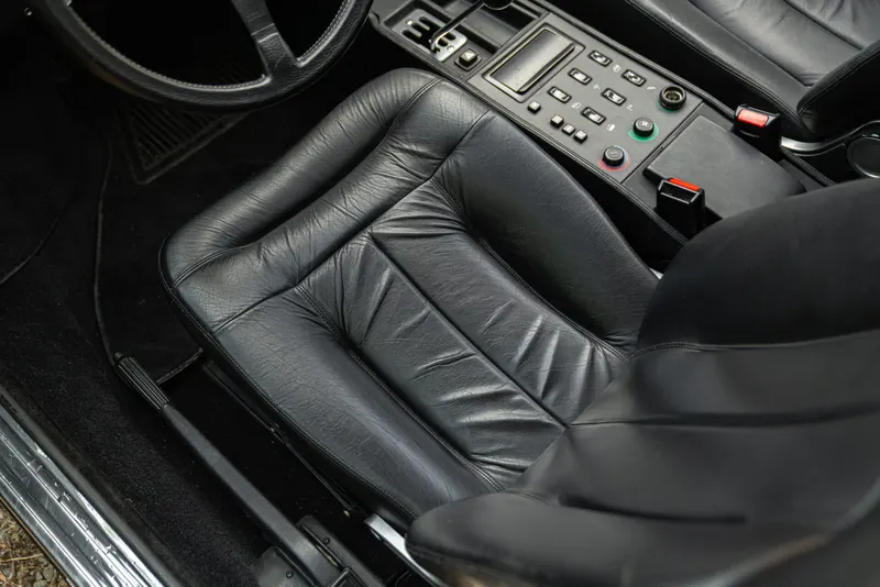 Ferrari MONDIAL 3.2 40