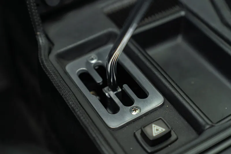 Ferrari MONDIAL 3.2 47