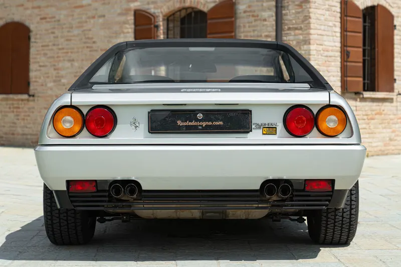 Ferrari MONDIAL 3.2 9
