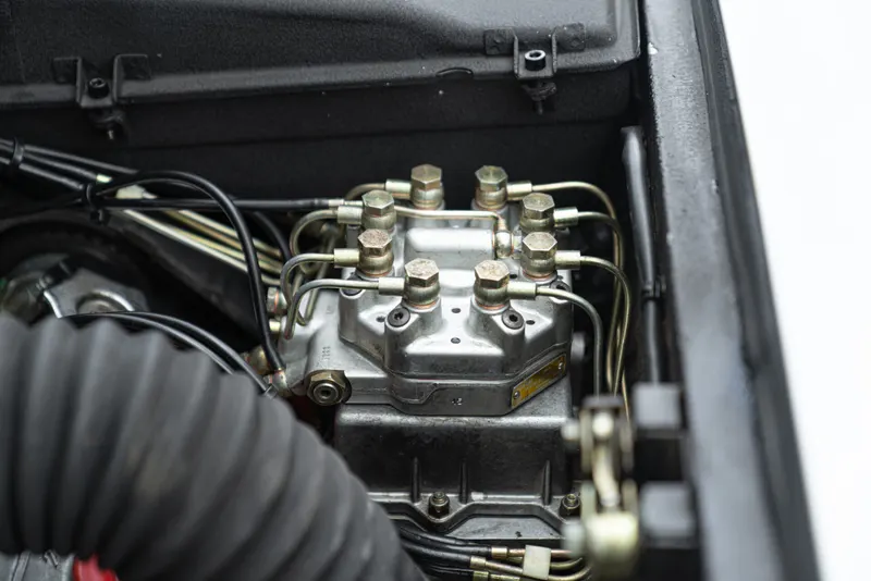 Ferrari MONDIAL 3.2 60