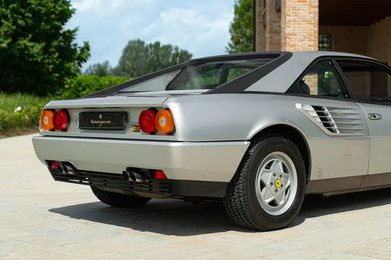 Ferrari MONDIAL 3.2 23