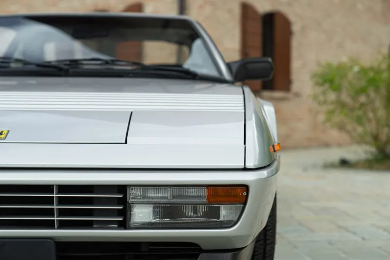 Ferrari MONDIAL 3.2 12