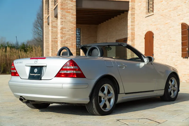 Mercedes-Benz SLK 320 6
