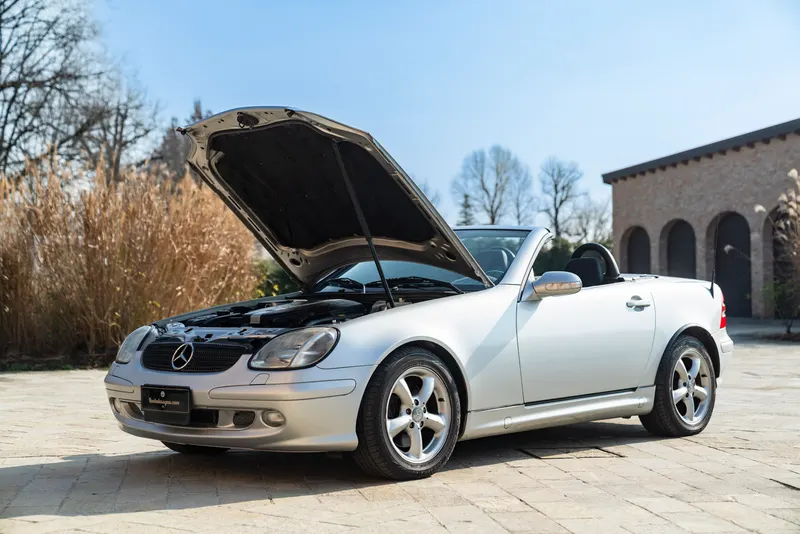 Mercedes-Benz SLK 320 39