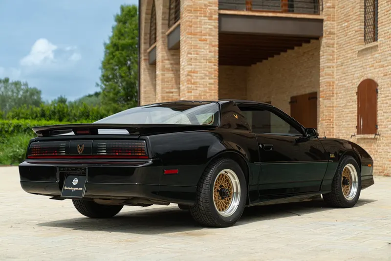 FIREBIRD TRANS-AM 7