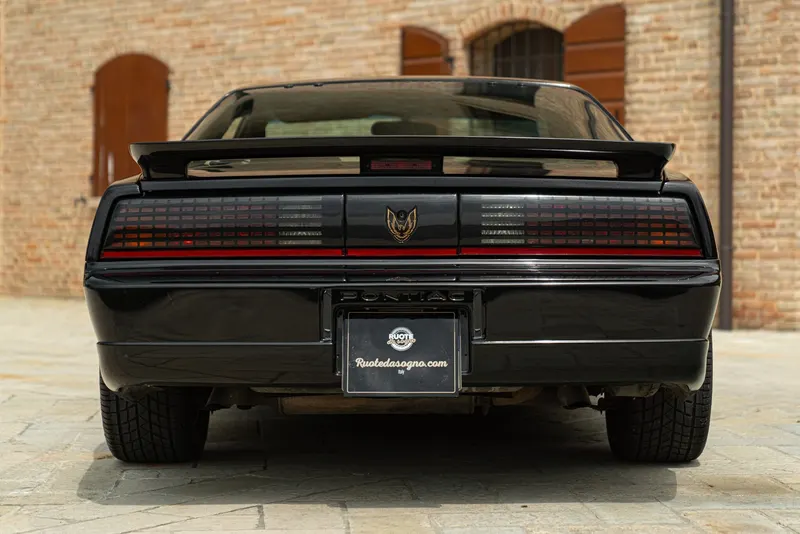 FIREBIRD TRANS-AM 9