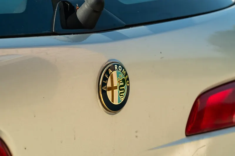 Alfa Romeo 156 JTD 16V DISTINCTIVE 23