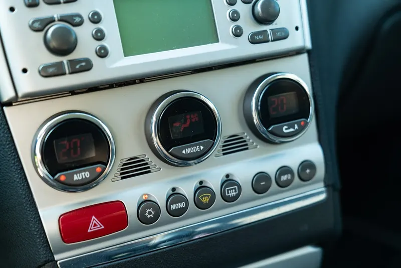 Alfa Romeo 156 JTD 16V DISTINCTIVE 36