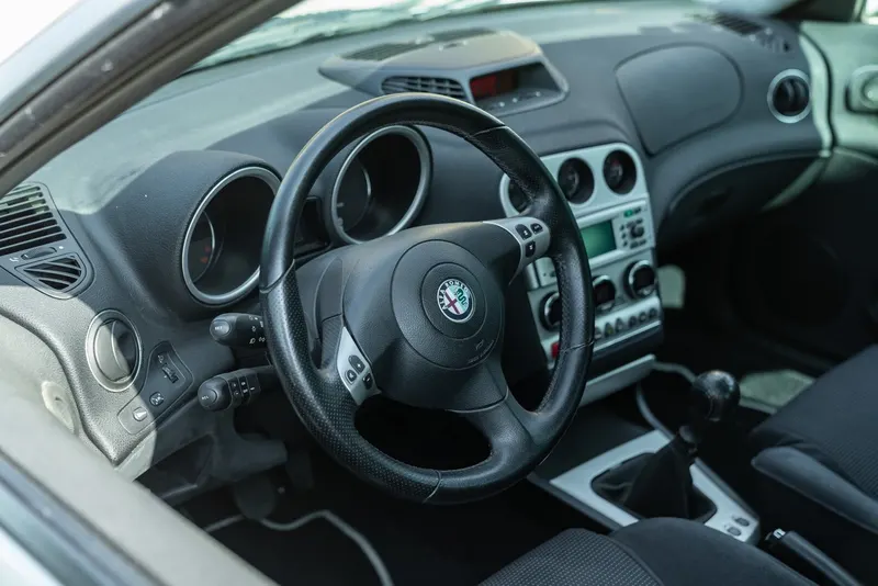 Alfa Romeo 156 JTD 16V DISTINCTIVE 56