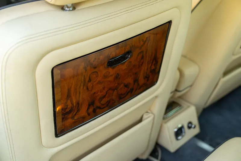 Bentley MULSANNE – BRV (Bullet Resistant Vehicle) 47