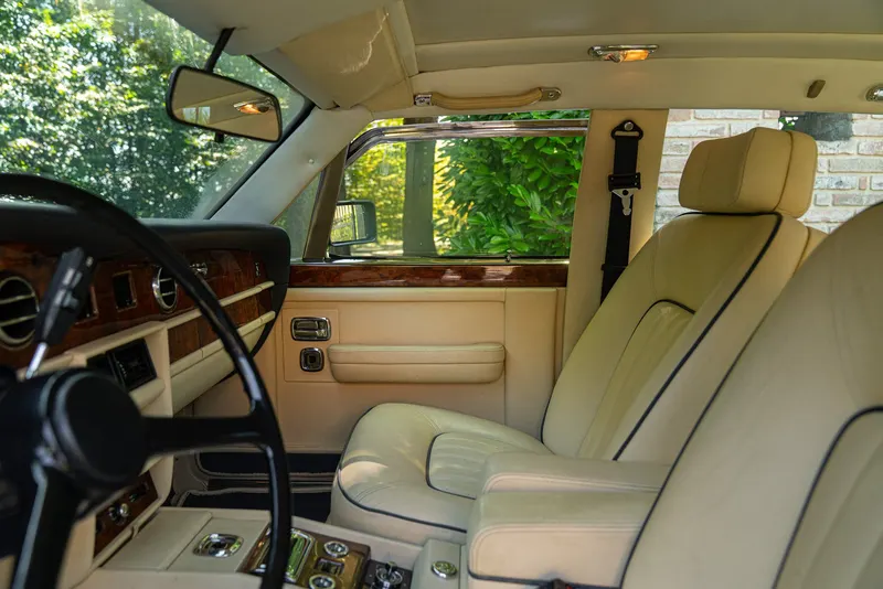 Bentley MULSANNE – BRV (Bullet Resistant Vehicle) 39