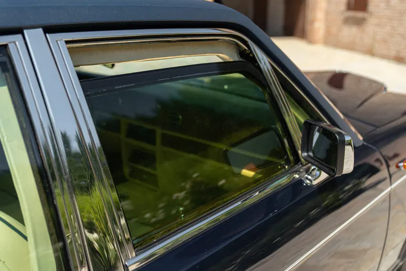 Bentley MULSANNE – BRV (Bullet Resistant Vehicle) 11