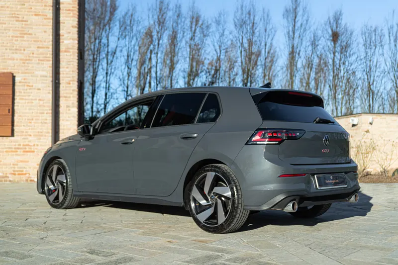 Volkswagen GOLF GTI 7
