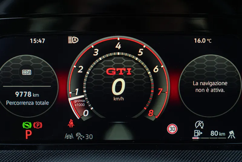 Volkswagen GOLF GTI 55
