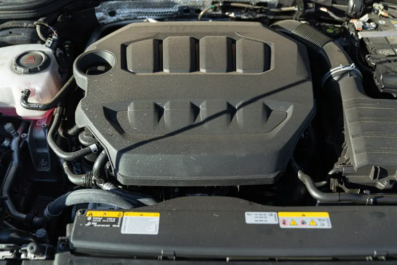 Volkswagen GOLF GTI 61