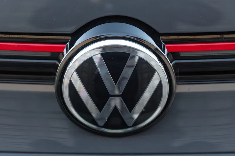 Volkswagen GOLF GTI 25