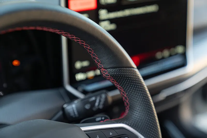 Volkswagen GOLF GTI 42