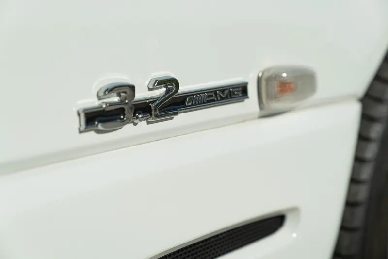 Mercedes-Benz SL 320 AMG 23