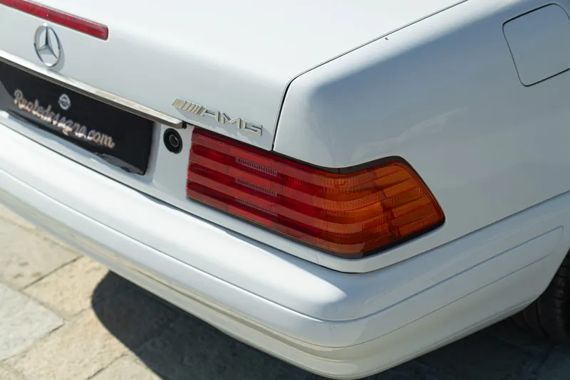 Mercedes-Benz SL 320 AMG 10