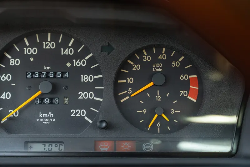 Mercedes-Benz CE 200 41