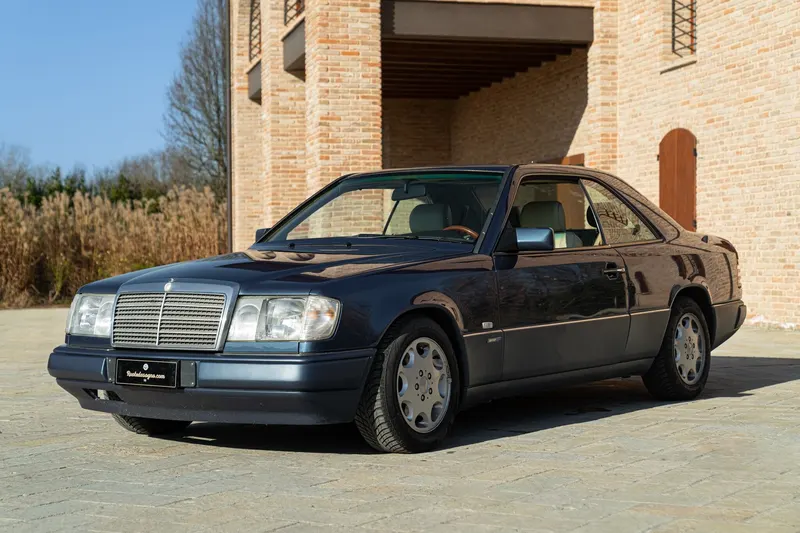 Mercedes-Benz CE 200 55