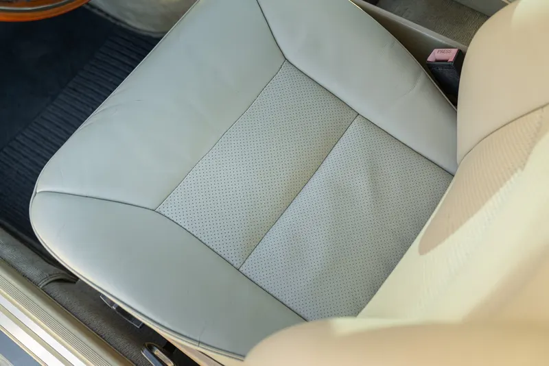 Mercedes-Benz CE 200 25