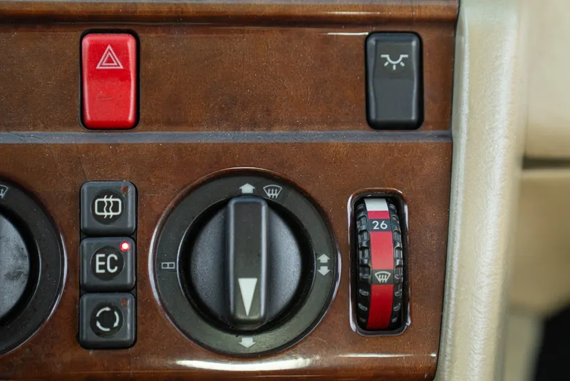 Mercedes-Benz CE 200 31