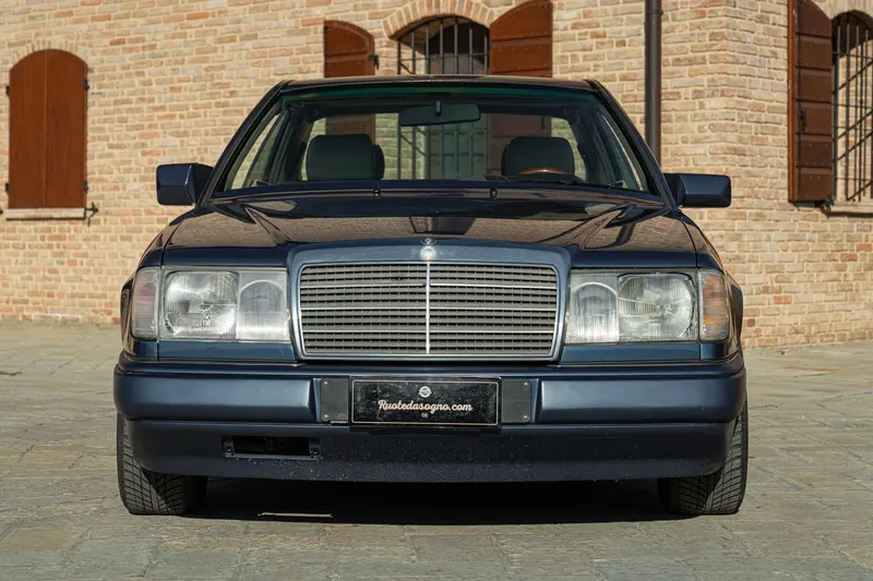 Mercedes-Benz CE 200 3