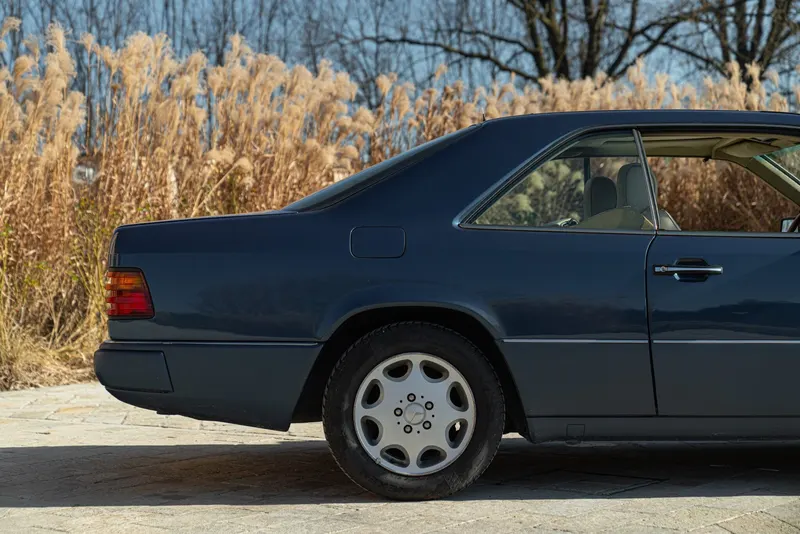 Mercedes-Benz CE 200 10