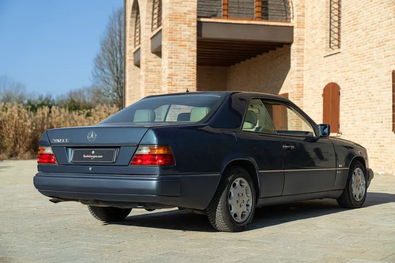 Mercedes-Benz CE 200 7
