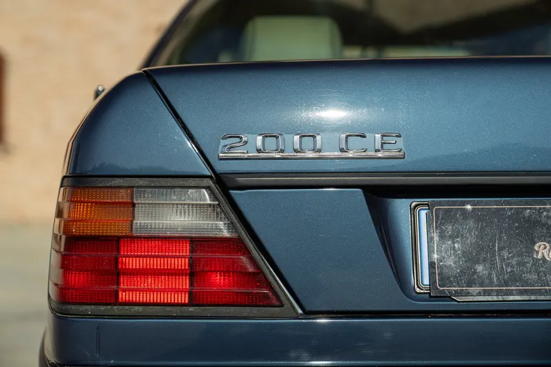 Mercedes-Benz CE 200 19