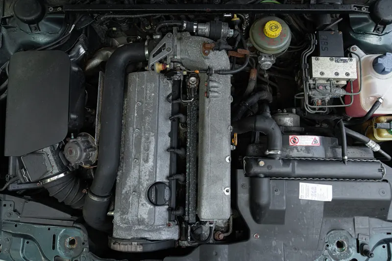 Audi S2 58