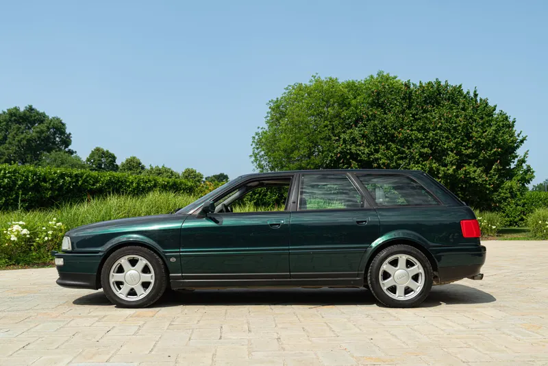 Audi S2 4