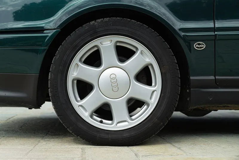 Audi S2 10