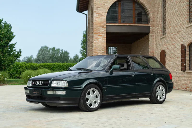 Audi S2 59