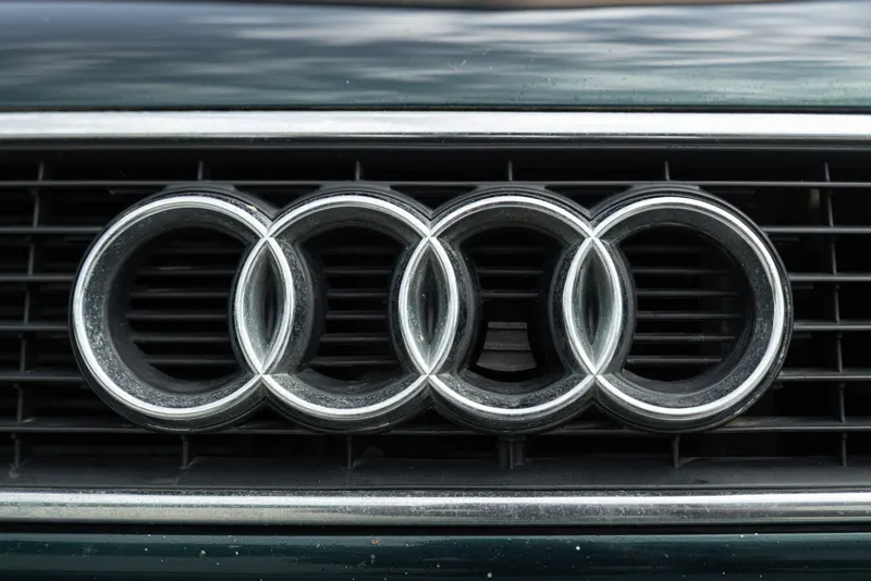 Audi S2 15
