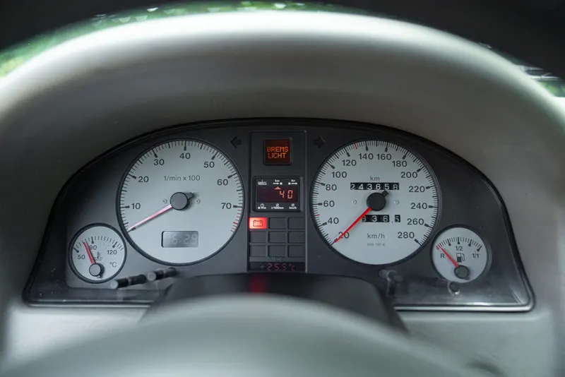 Audi S2 43