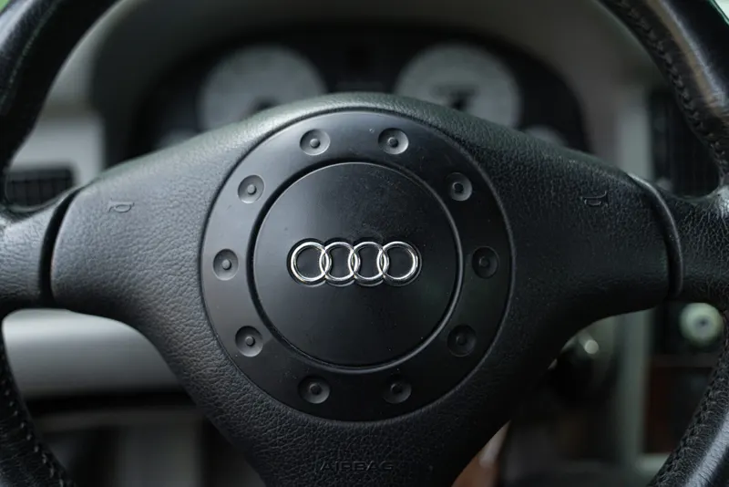 Audi S2 40