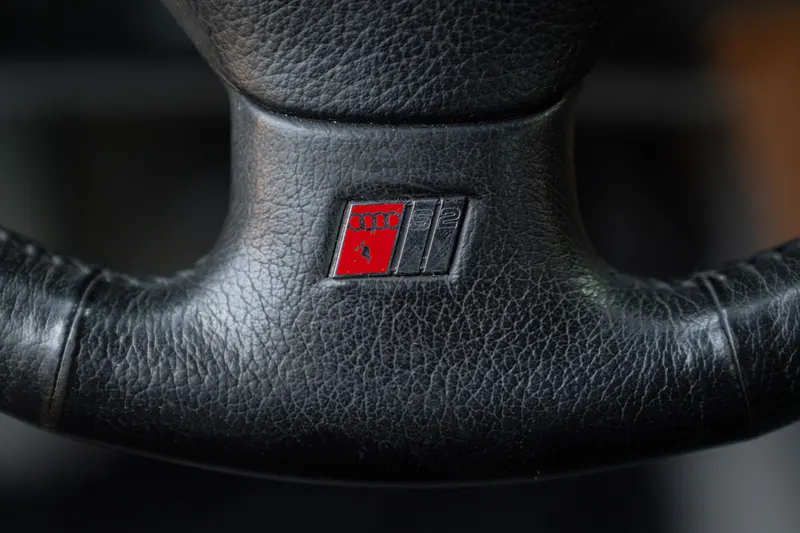 Audi S2 36