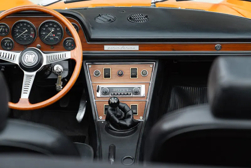 Fiat DINO SPIDER 2400 55