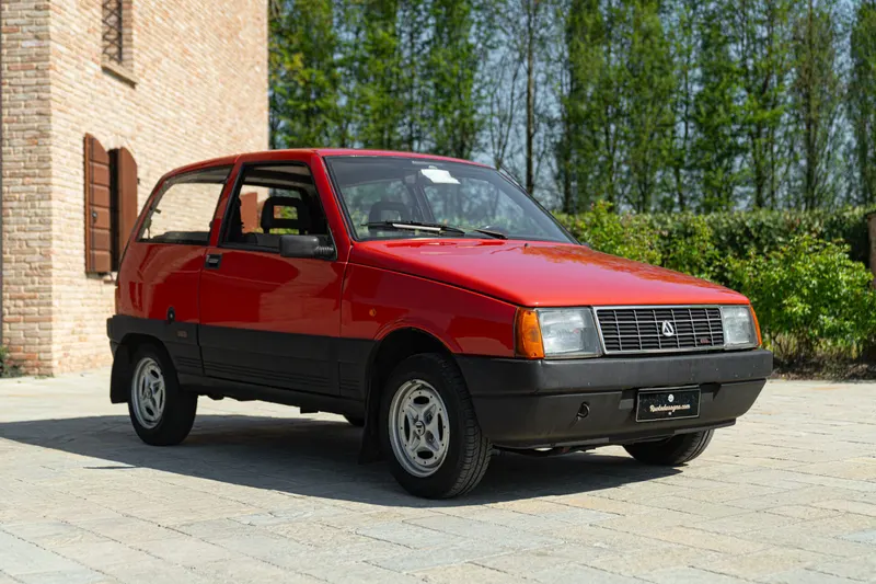 Y10  4WD 2