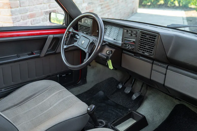 Y10  4WD 24