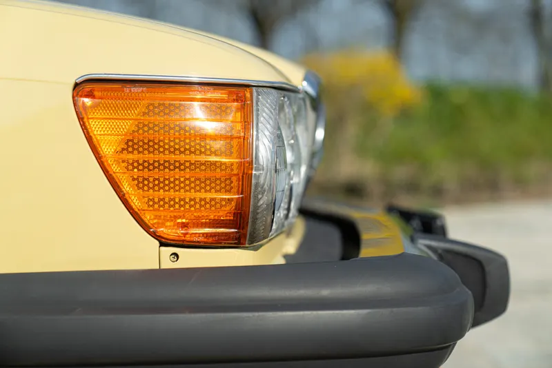 Mercedes-Benz SL 450 13