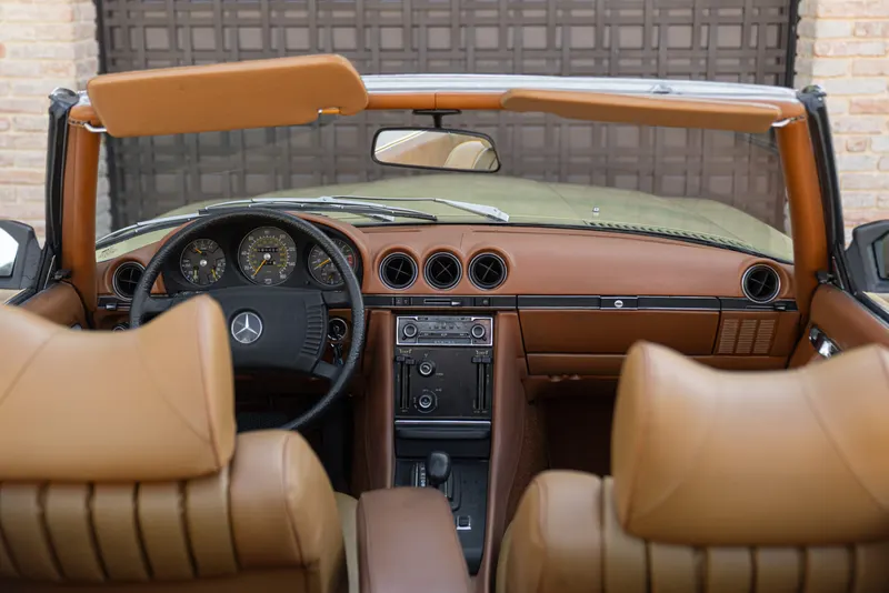 Mercedes-Benz SL 450 39
