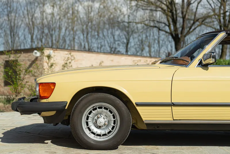 Mercedes-Benz SL 450 26