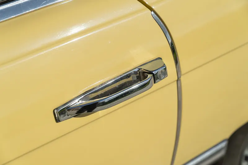 Mercedes-Benz SL 450 21