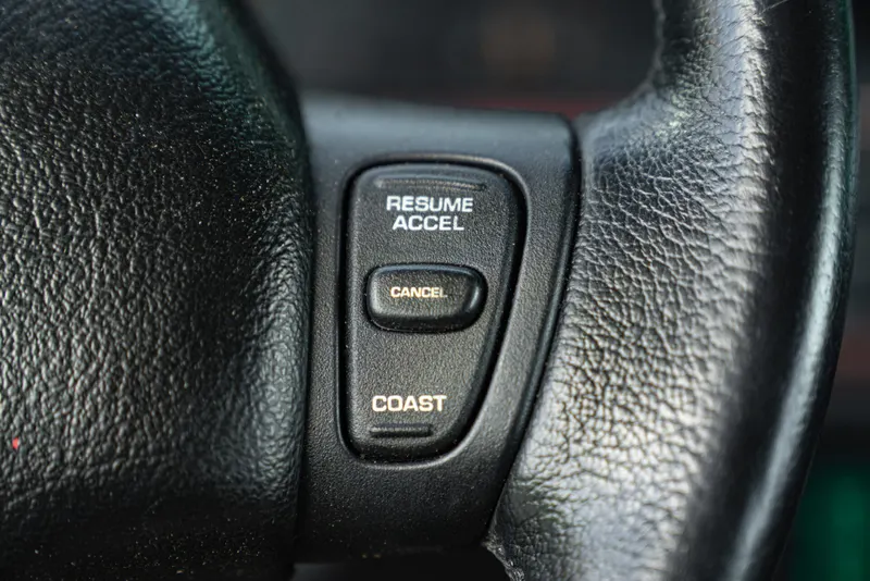 GRAND CHEROKEE LIMITED LX 5.9 V8 36