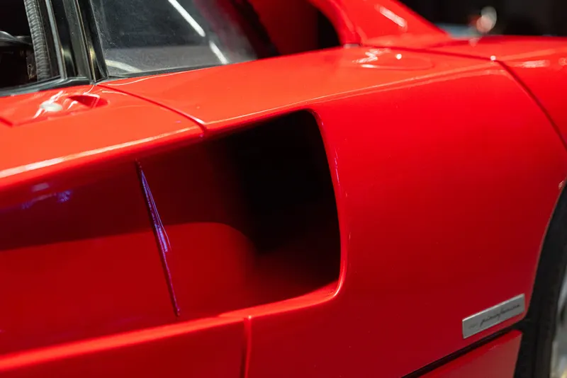 Ferrari F40 14