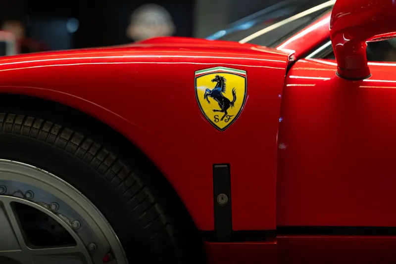 Ferrari F40 13